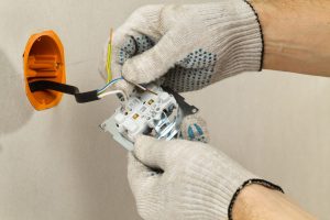 Licensed electrician in Vero Beach Florida